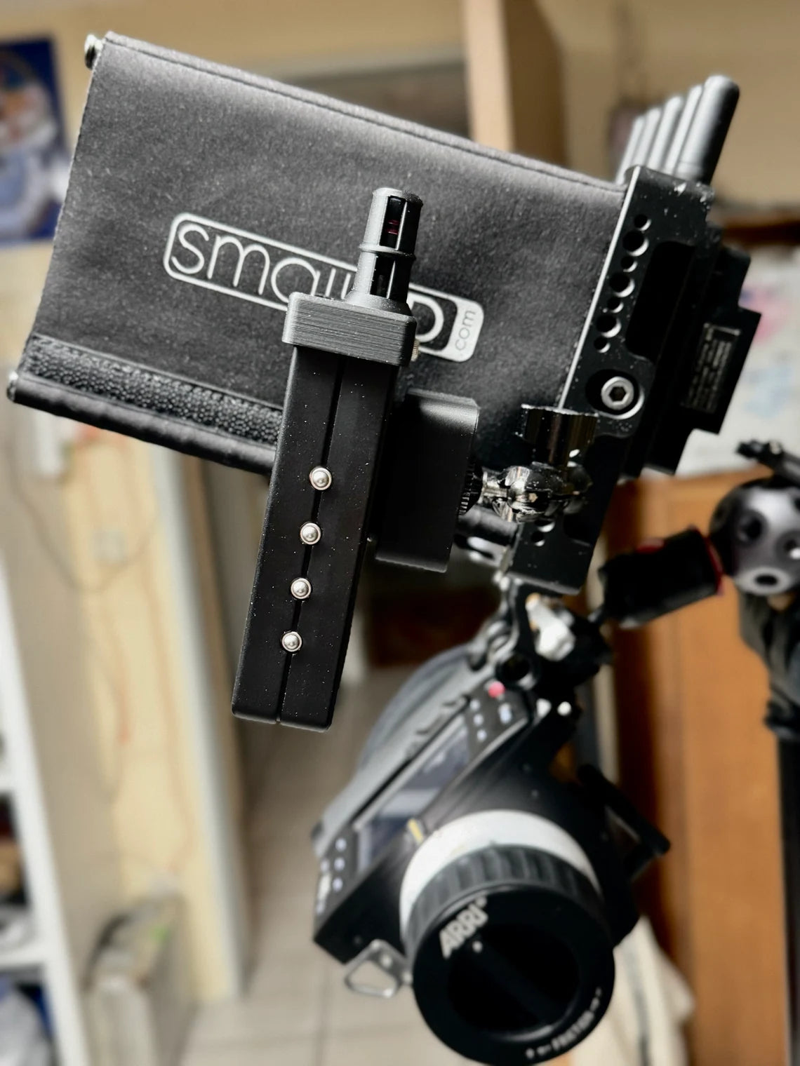 cineRT Handunit  magnetic holder