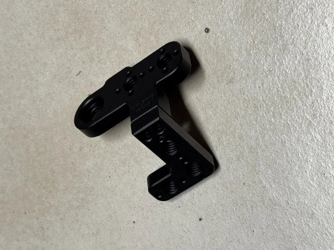 Aaton LTR/XTR top mounting block